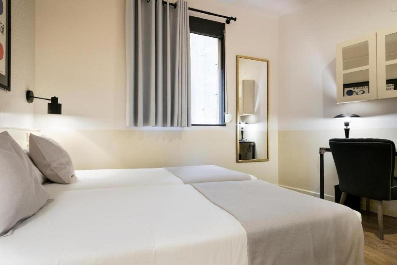 Hotel El Call Barcelona Luaran gambar
